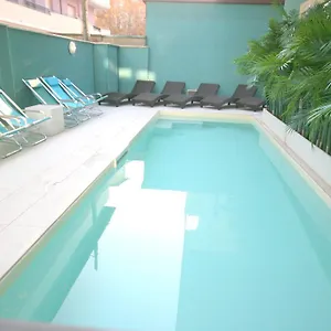 Paradise Aparthotel